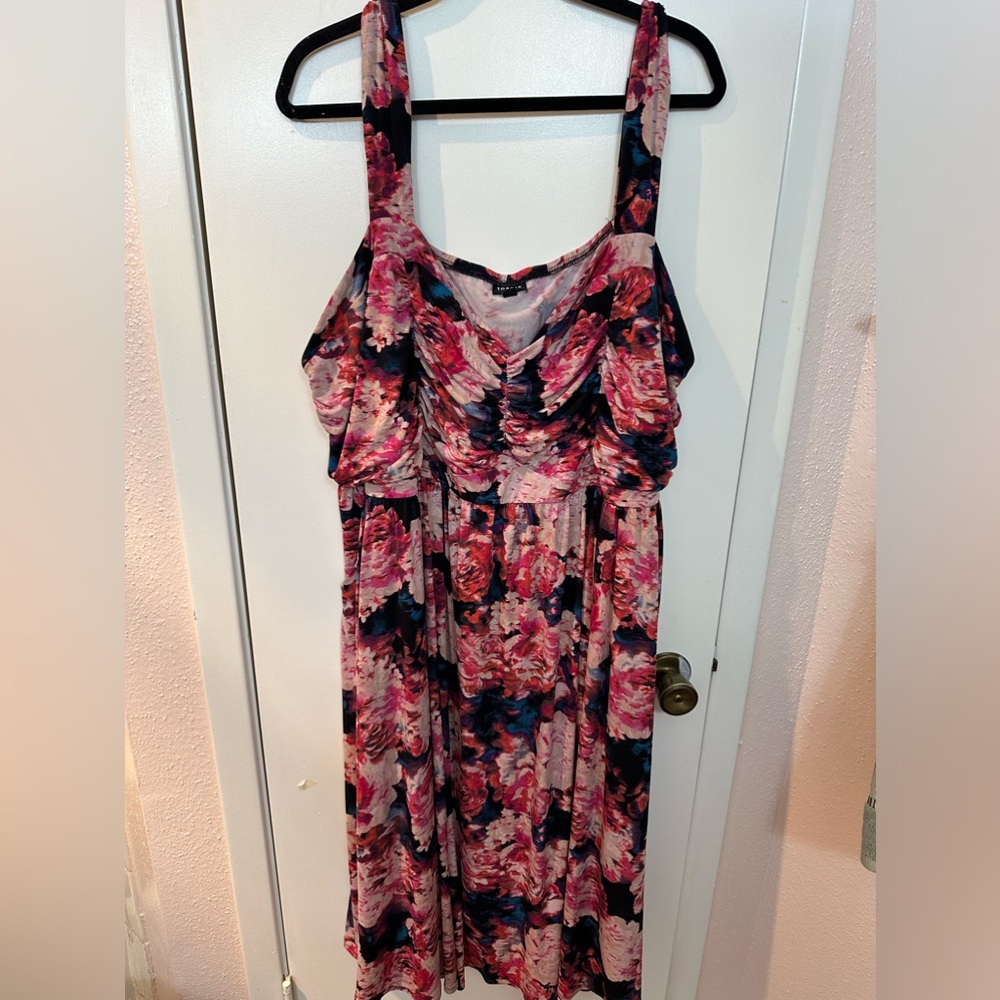 Torrid floral midi size 6